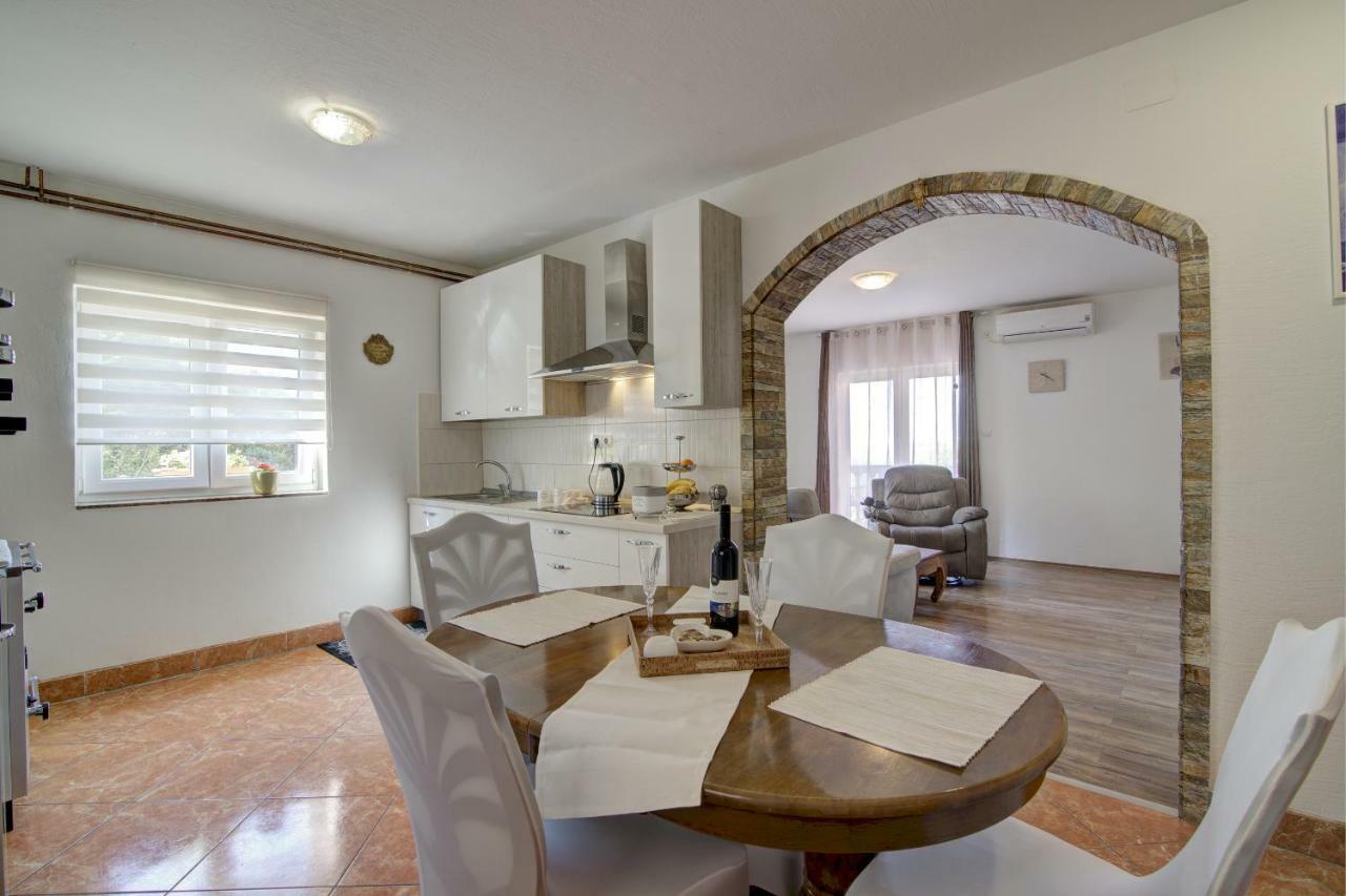 Apartment Senia Zengg Kültér fotó